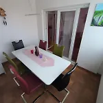 Leon Apartment